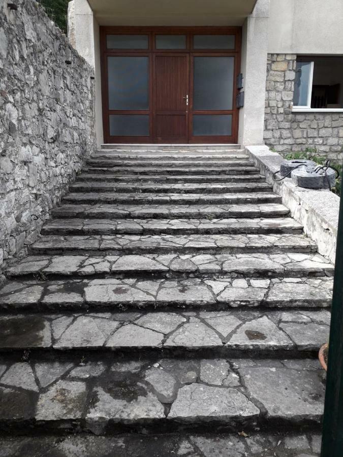 Casa Amelia Apartment Gargnano Exterior photo